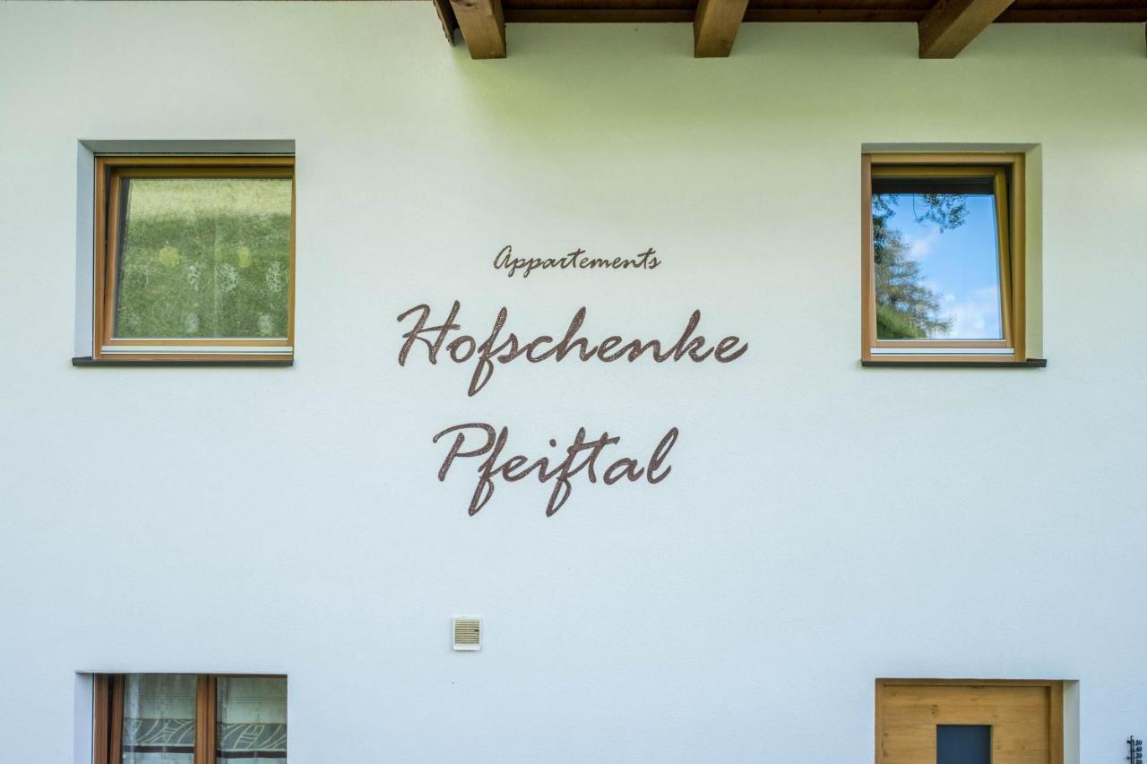 Hofschenke Pfeiftal - Bergwiese San Martino In Passiria (Trentino Alto Adige) Exterior foto